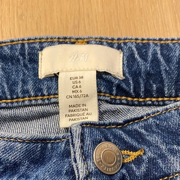 H&M Blue Women's Jeans - Picture 2 of 5